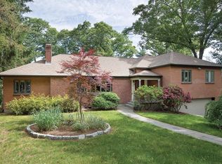 11 Nod Hill Rd, Newton, MA 02461