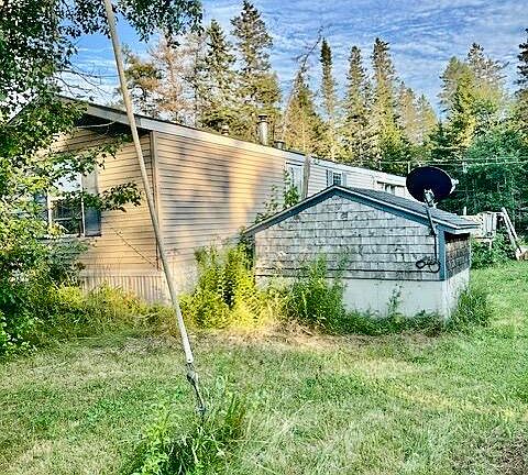 2nd image of 28 Rock Maple Road