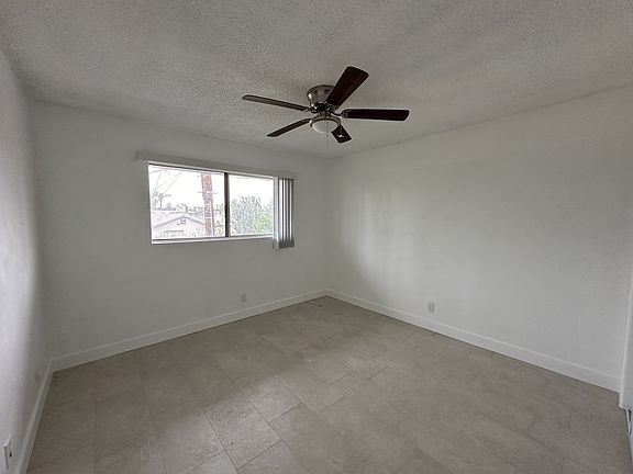 5th image of 2600 Haley St #1