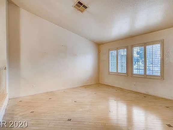 4th image of 665 Helmhill Ave