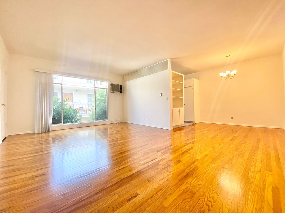 1st image of 1055 S Wooster St APT 6