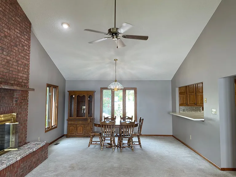 8966 Holdsclaw Rd — Photo 8