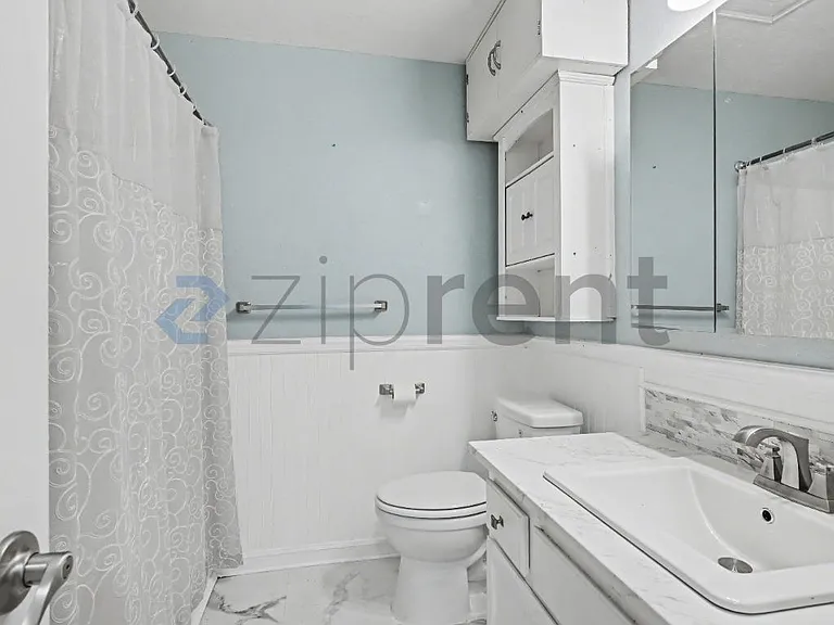 5160 SW 180th Ave #2 — Photo 15