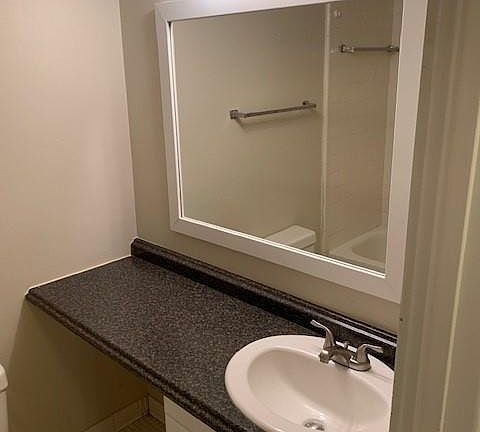 3rd image of 1849 Maravilla Ave APT C1