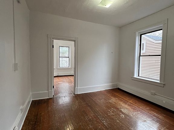 5th image of 80 N Bridge St APT 1