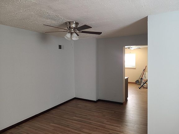 5th image of 6906 Virginia Ave
