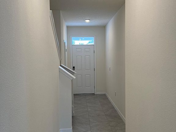 5th image of 1943 Pleasant Maple Ct