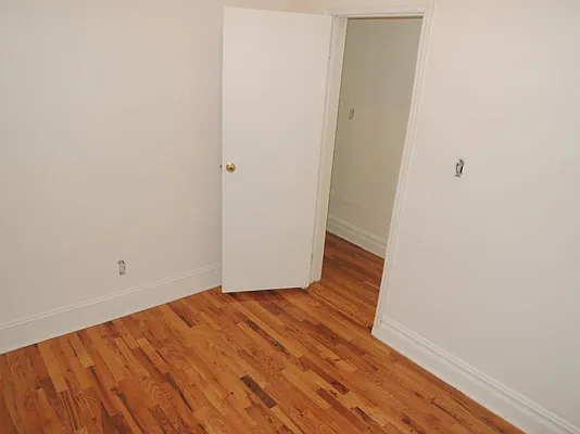 Rented by Bohemia Realty Group | media 42