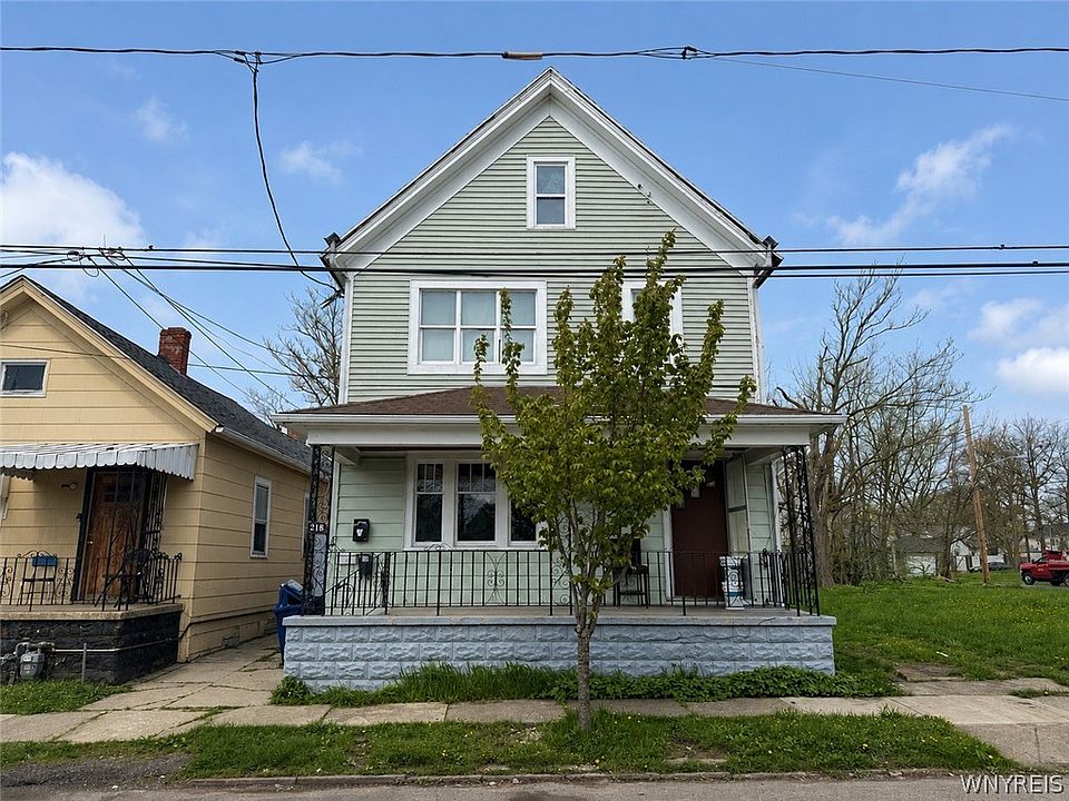 1st image of 218 Coit St