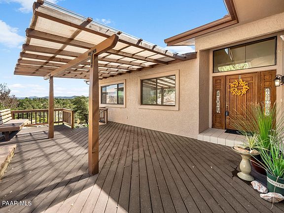4th image of 2349 Loma Vista Dr