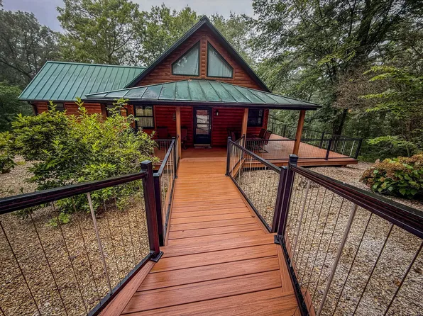 2740 Christianson Hill Rd, Houston, MN 55943