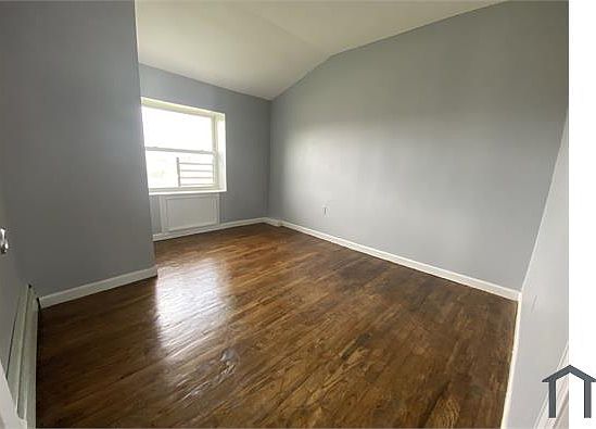 3rd image of 357 Beach 46th St #3