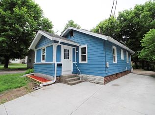 3006 Cornell St, Des Moines, IA 50313
