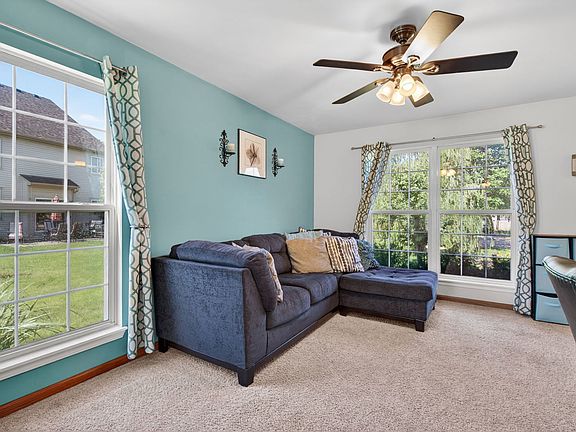 5th image of 1014 Woodiris Dr