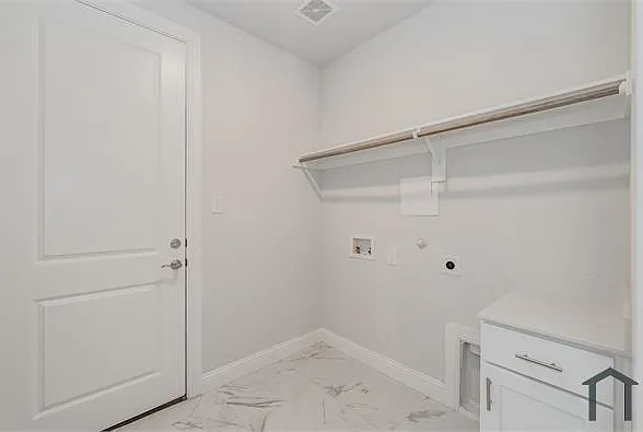 9600 Landing Way #2 — Photo 16