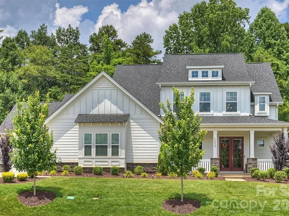 13012 Brooklyn Skylar Way, Huntersville, NC 28078