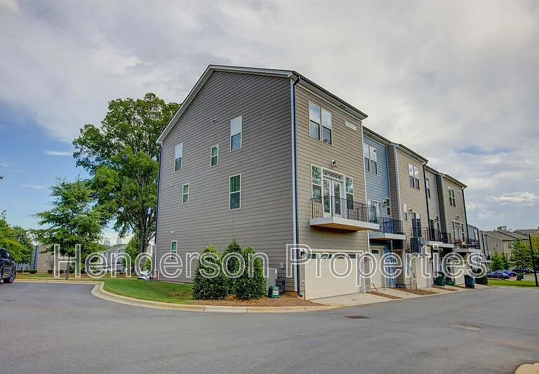 112 Judson Ave — Photo 11