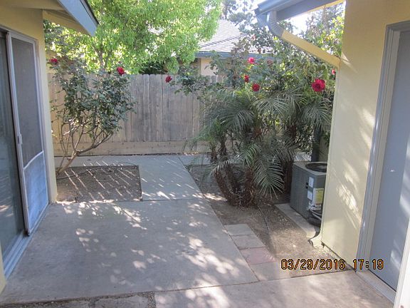 3rd image of 2515 E Sweet Ave