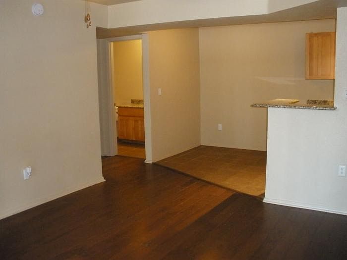 2nd image of 1185 W University Ave #2-110