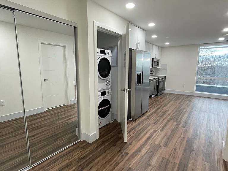 4906 Spruce St #619 — Photo 3