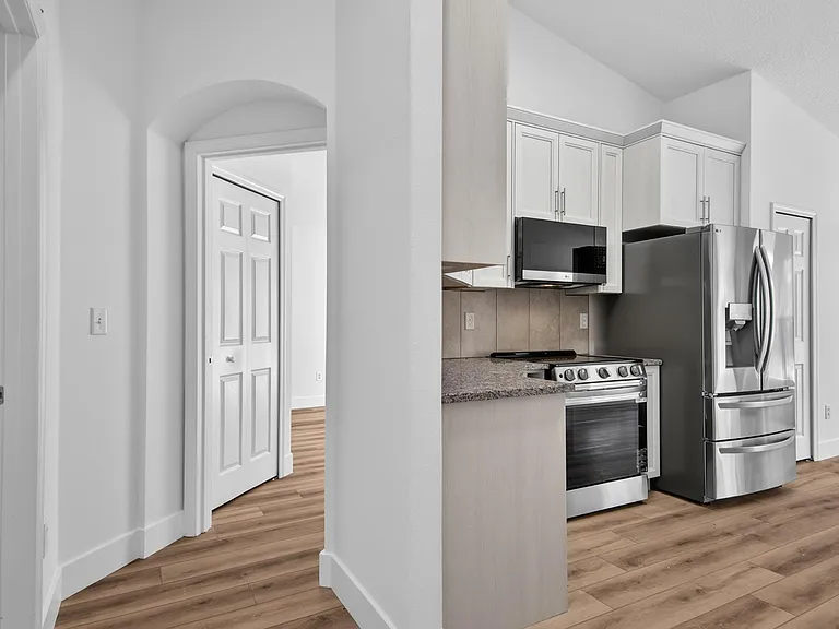 70 Ryan Dr — Photo 24