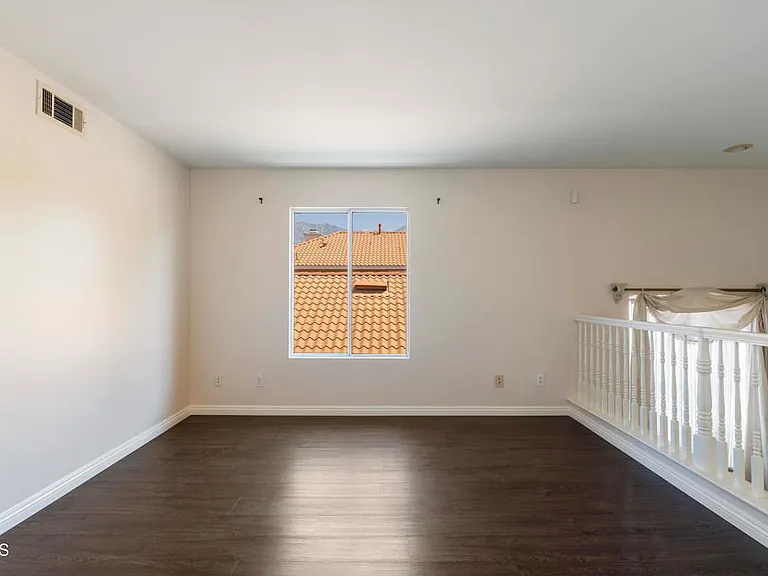1549 Spyglass Dr — Photo 17