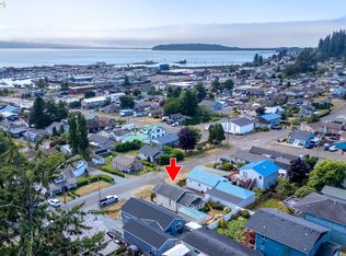 210 Cypress Ave, Garibaldi, OR 97118