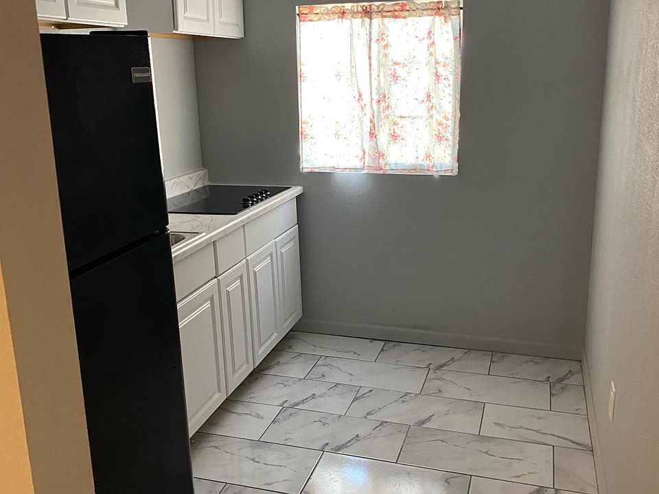 2nd image of 30195 Desert Rock Rd #7609720564