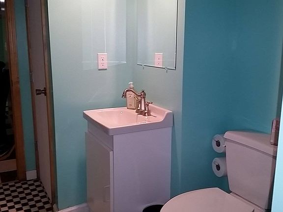 Basement Full bath