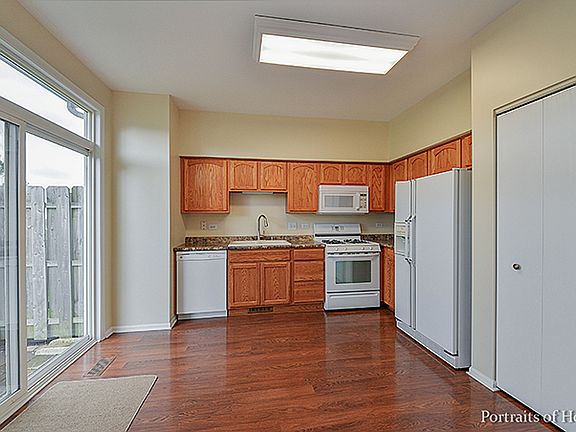 3rd image of 2232 Margaret Dr
