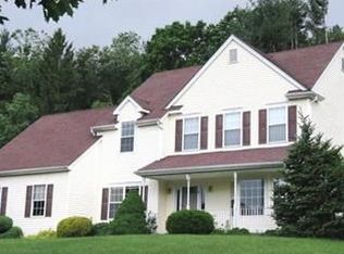 41 Winchester Ave, Hackettstown, NJ 07840