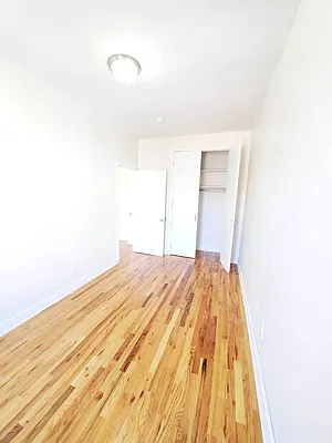 Rented by Smart NY Realty LLC | media 5