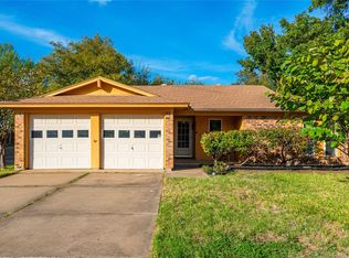 6613 Starnes Rd, Watauga, TX 76148