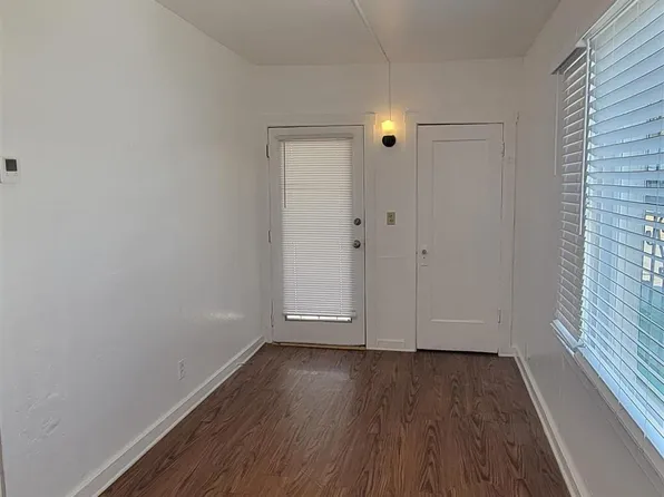 1325 E 21st St, Oakland, CA 94606