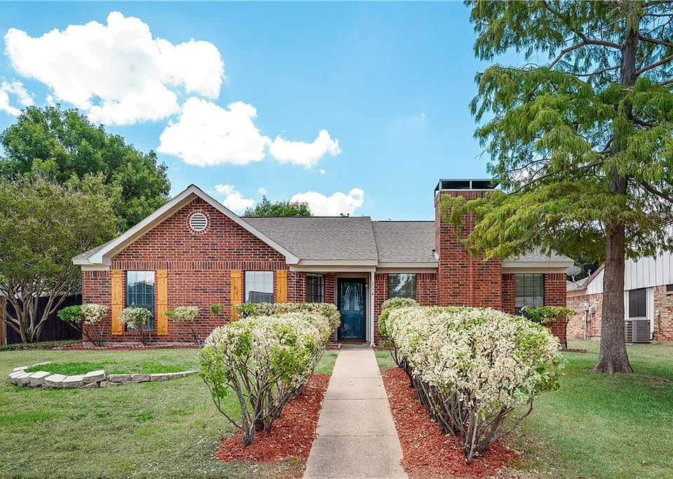 1st image of 754 Meadowlark Dr