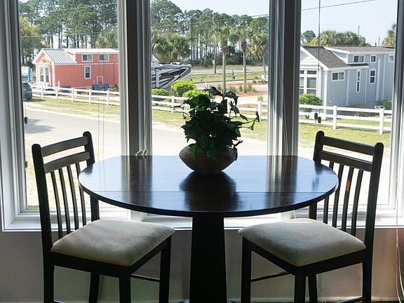 5th image of 104 Haven Ct #104