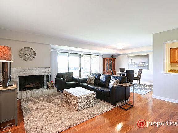 Living Room / Dining Room