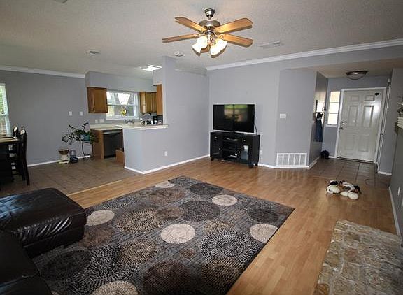 5th image of 8318 Columbia Falls Dr