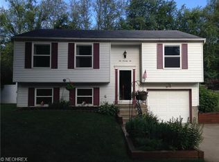 1072 Kevin Dr, Kent, OH 44240