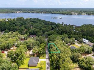 3113 Evans Ave, Navarre, FL 32566