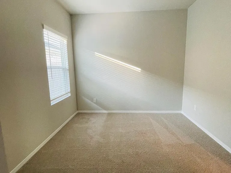 117 Huckleberry Ln — Photo 17