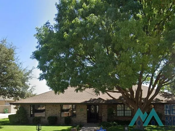 5102 N Carriage Rd, Hobbs, NM 88242