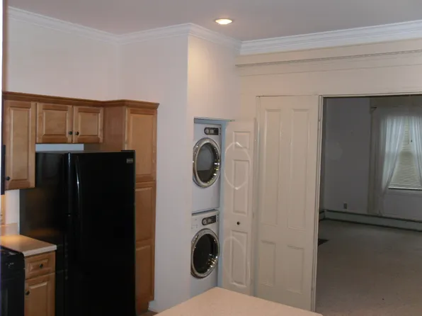 87 E 1st St APT 101, Corning, NY 14830