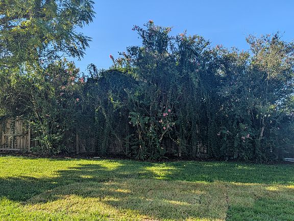 5th image of 8154 Britt Dr