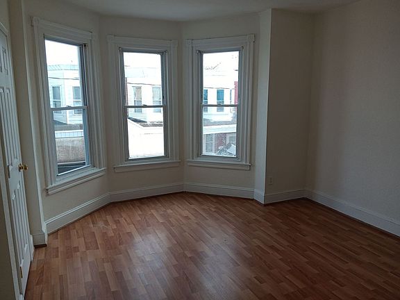 4th image of 1238 N Alden St