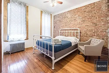 Rented by Bond New York