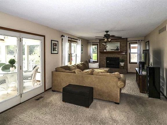 2nd image of 8314 Ashley Hall Ct