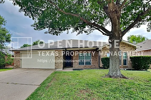 1015 Tyler James Dr Photo 1