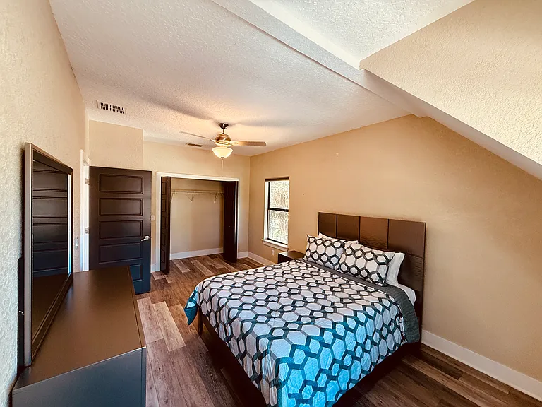 Huge 3rd Bed Room