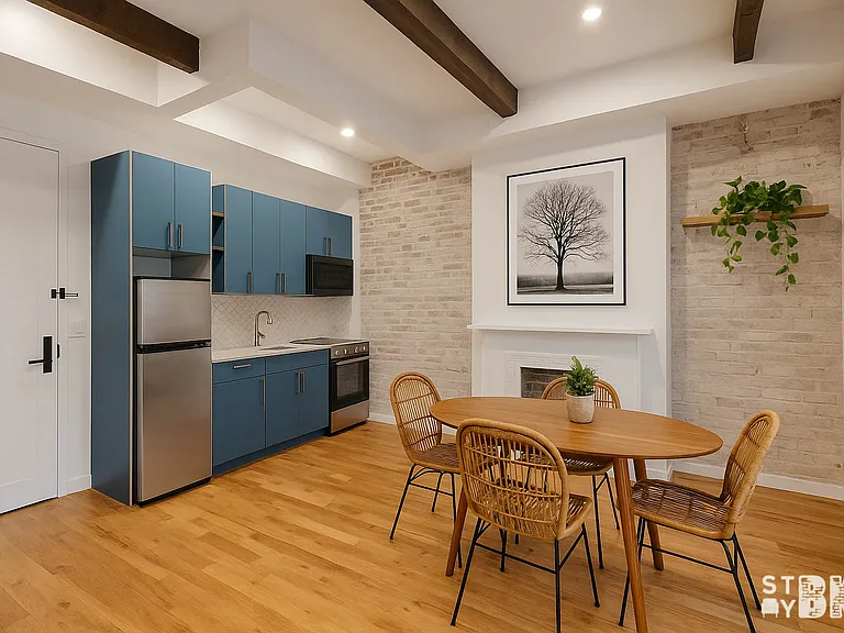89 Moffat St #3B — Photo 5